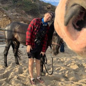 Meet your Posher, Jay